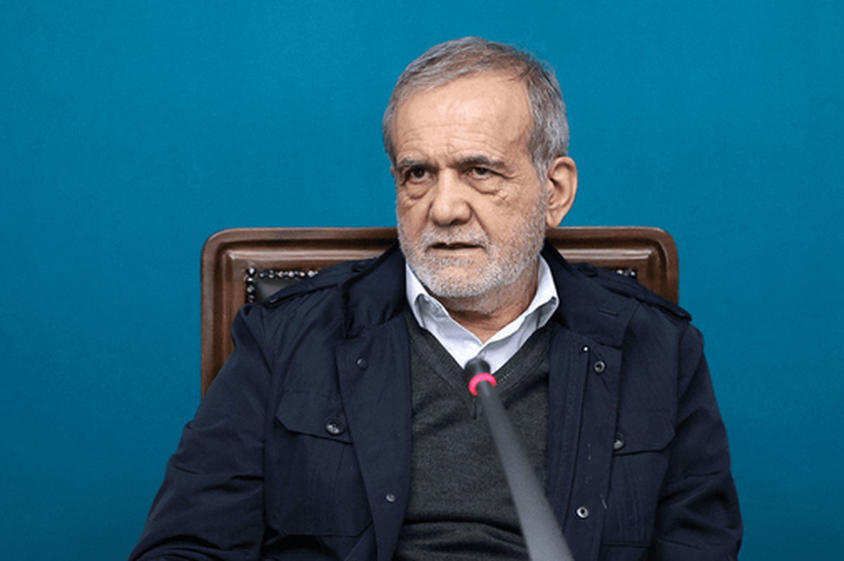 بدن‌نمایی و برهنگی مغایر شأن زنان است